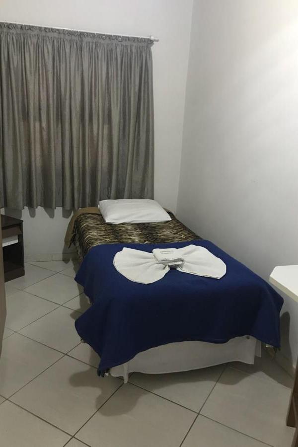 Hotel Vison Jarinu Bagian luar foto