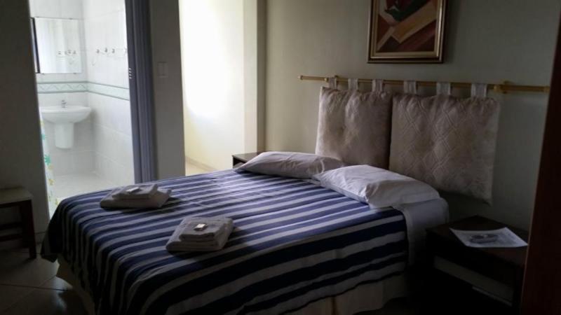 Hotel Vison Jarinu Bagian luar foto